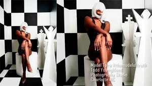 CharlotteCharlotte fashion photographer